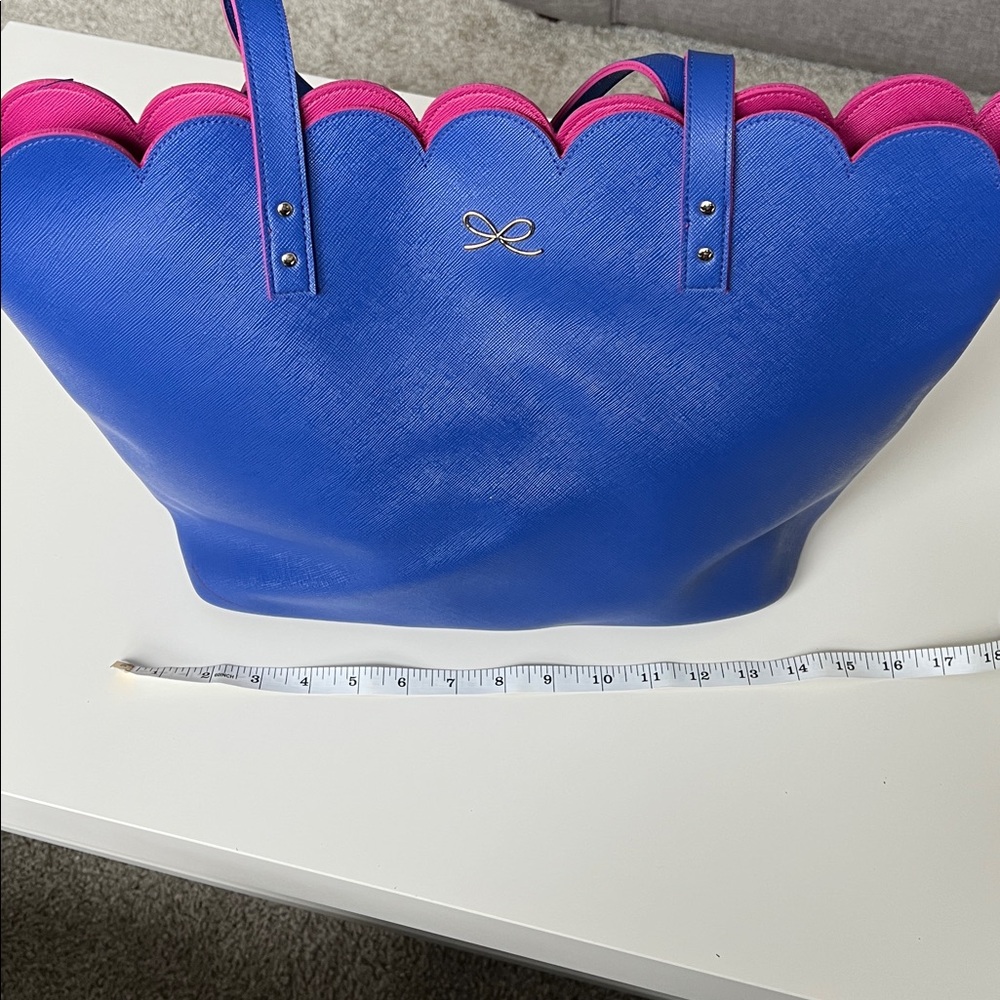 Blue Bath and Body Works Tote